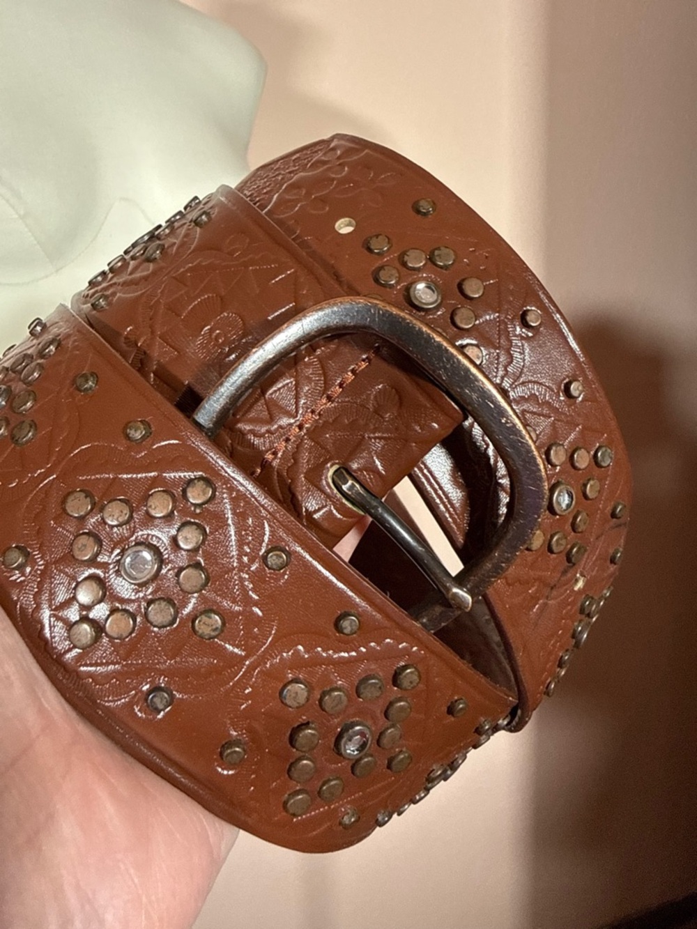 Lake Shore Drive Brown tooled leather Studded wide Vintage Western Belt large
